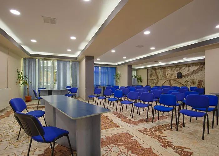Hotel Alexandros Busteni By Genco & Restaurant Miorita