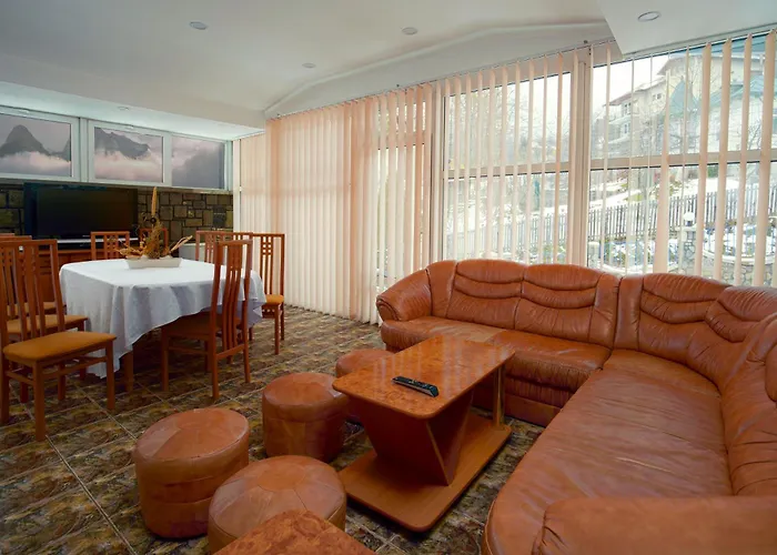 Hotel Alexandros Busteni By Genco & Restaurant Miorita